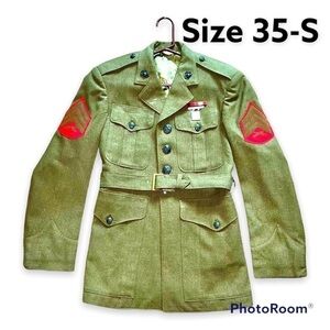 Rifle marksman Jacket 🧥 
#vintage
#army
#thriftfind
#military